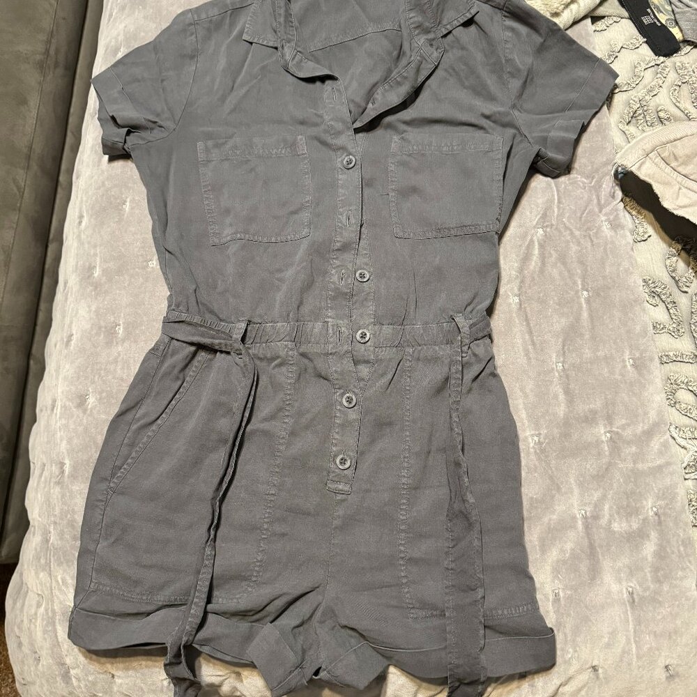 Cloth & Stone Size Small
